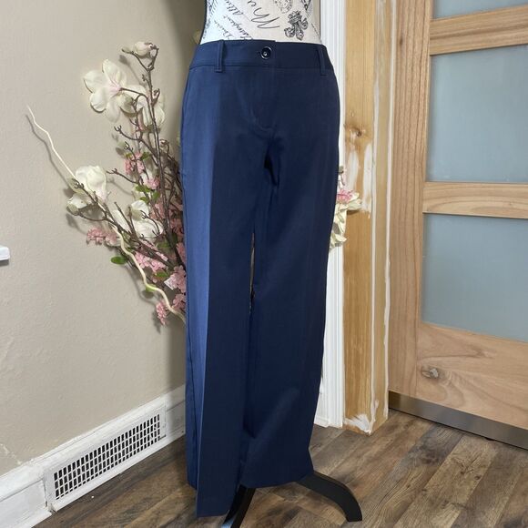 Talbots Pants Womens 4 Petite Blue Straight Leg Flat Front Trousers Slacks - Picture 1 of 9